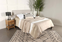 Load image into Gallery viewer, Kosmo Eastern / California King Headboard
