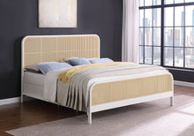 Load image into Gallery viewer, Lanewood Eastern King &amp; Queen Bed Black &amp; White
