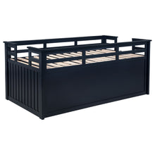 Load image into Gallery viewer, Carlsbad Queen Beds
