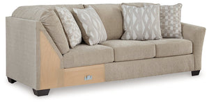 Brogan Bay 3-Piece Sectional with Cuddler