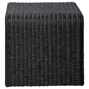 Cahya Sets Black