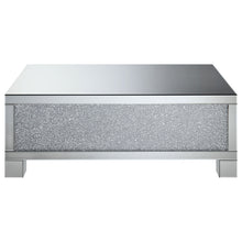 Load image into Gallery viewer, Gillian Coffee Table Sets
