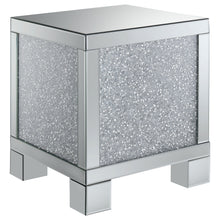 Load image into Gallery viewer, Gillian Coffee Table Sets
