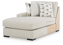 Load image into Gallery viewer, Laurelgrove Sectional with Chaise
