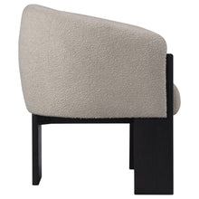 Load image into Gallery viewer, Valdez Accent Chair
