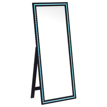 Load image into Gallery viewer, Windrose Standing Mirror
