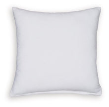 Load image into Gallery viewer, Kydner Pillow (Set of 4)
