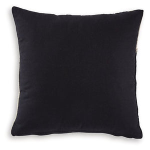 Veerbank Pillow (Set of 4)