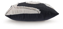 Load image into Gallery viewer, Veerbank Pillow (Set of 4)
