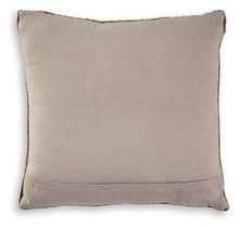 Load image into Gallery viewer, Habenvale Pillow (Set of 4)
