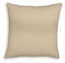 Load image into Gallery viewer, Altmontner Pillow (Set of 4)
