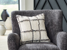 Load image into Gallery viewer, Wimings Pillow (Set of 4)
