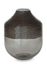 Load image into Gallery viewer, Harpwick Vase
