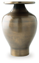 Load image into Gallery viewer, Fedorleigh Vase
