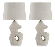 Load image into Gallery viewer, Chadrich Table Lamp (Set of 2)
