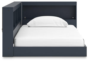 Simmenfort Bed