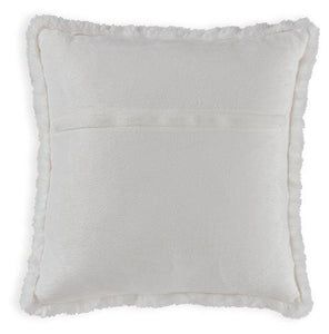 Gariland Pillow (Set of 4)