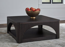 Load image into Gallery viewer, Yellink Occasional Table Set
