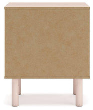 Load image into Gallery viewer, Wistenpine Bedroom Package

