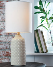 Load image into Gallery viewer, Donnford Table Lamp
