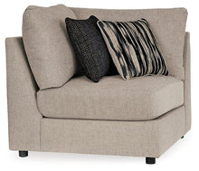 Load image into Gallery viewer, Kellway Sectional Sofa
