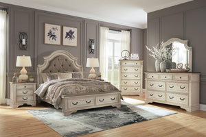 Realyn Upholstered Bed