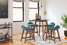 Load image into Gallery viewer, Lyncott Counter Height Bar Stool
