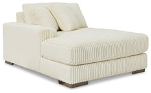 Load image into Gallery viewer, Lindyn Sectional with Double Chaise
