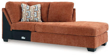 Load image into Gallery viewer, Aviemore Sectional with Chaise
