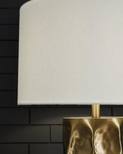 Load image into Gallery viewer, Marshawn Table Lamp
