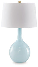 Load image into Gallery viewer, Rylanton Table Lamp image
