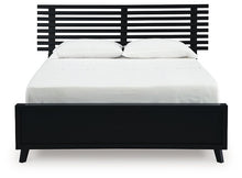 Load image into Gallery viewer, Danziar Slat Bed
