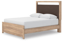 Load image into Gallery viewer, Kinlanni Bedroom Set
