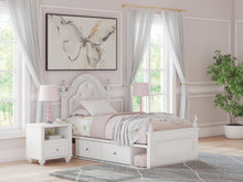 Load image into Gallery viewer, Kozlani Upholstered Bed
