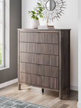 Load image into Gallery viewer, Pamytta Wide Chest of Drawers
