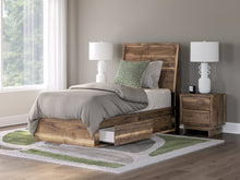 Load image into Gallery viewer, Chirason Bed
