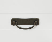 Load image into Gallery viewer, Binterglen Bedroom Package
