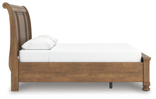 Load image into Gallery viewer, Feddinger Panel Storage Bed

