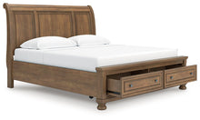 Load image into Gallery viewer, Feddinger Panel Storage Bed
