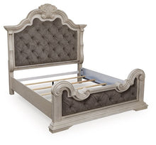 Load image into Gallery viewer, Bruchandi Upholstered Bed

