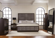Load image into Gallery viewer, Durango California King, Eastren King, &amp; Queen Upholstered Bed Smoked Peppercorn and Grey
