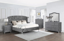 Load image into Gallery viewer, Deanna Queen Tufted Upholstered Bed Grey
