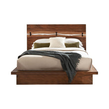 Load image into Gallery viewer, Winslow California King, E.King &amp; Queen Bed Smokey Walnut and Coffee Bean
