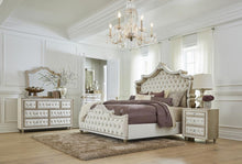 Load image into Gallery viewer, Antonella Upholstered Tufted Queen Bed Ivory and Camel
