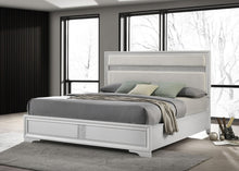 Load image into Gallery viewer, Miranda California King Bed
