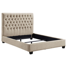 Load image into Gallery viewer, Chloe Queen Beds
