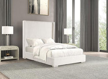 Load image into Gallery viewer, Cadwell E.King, Queen, &amp; Full Bed White, Gray, &amp; Black
