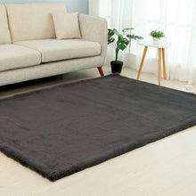 Load image into Gallery viewer, Caparica Charcoal 5' X 7' Area Rug
