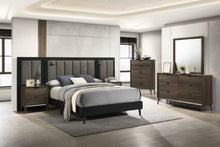 Load image into Gallery viewer, Chalfont Queen Wall Panels
