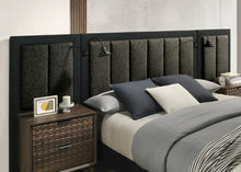 Load image into Gallery viewer, Chalfont Queen Wall Panels
